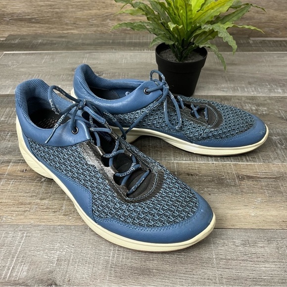 ECCO Biom Blue Leather Mesh Sneaker Size US 10 - Picture 1 of 15